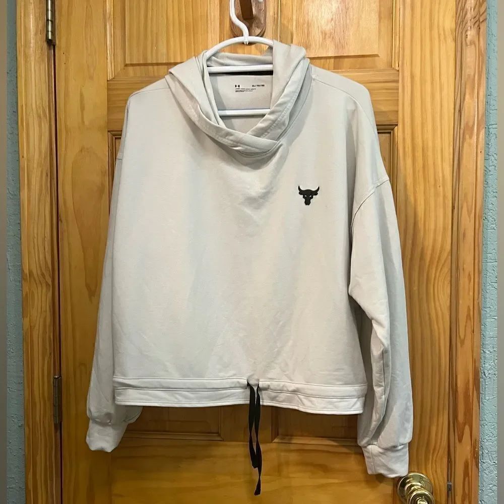 Under Armour size XL cream project rock hoodie with longhorn logo